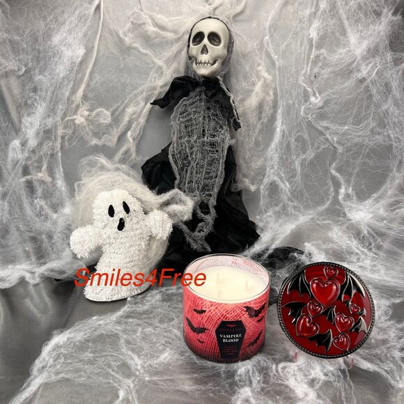 Bath & Body Works Halloween 2025 Vampire Blood 3-Wick Candle LIMITED EDITION Red - Picture 1 of 12